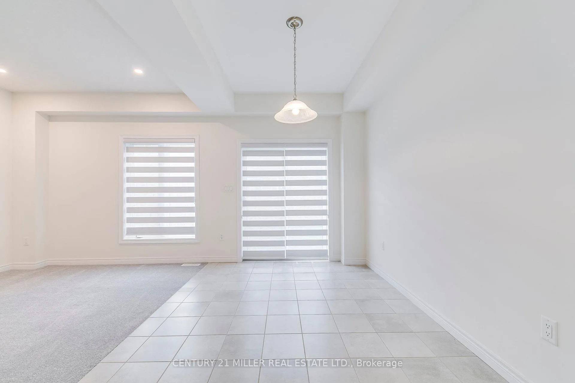 Photo 14 of 33 Beasley Grove, Hamilton, Ancaster — HOMEH