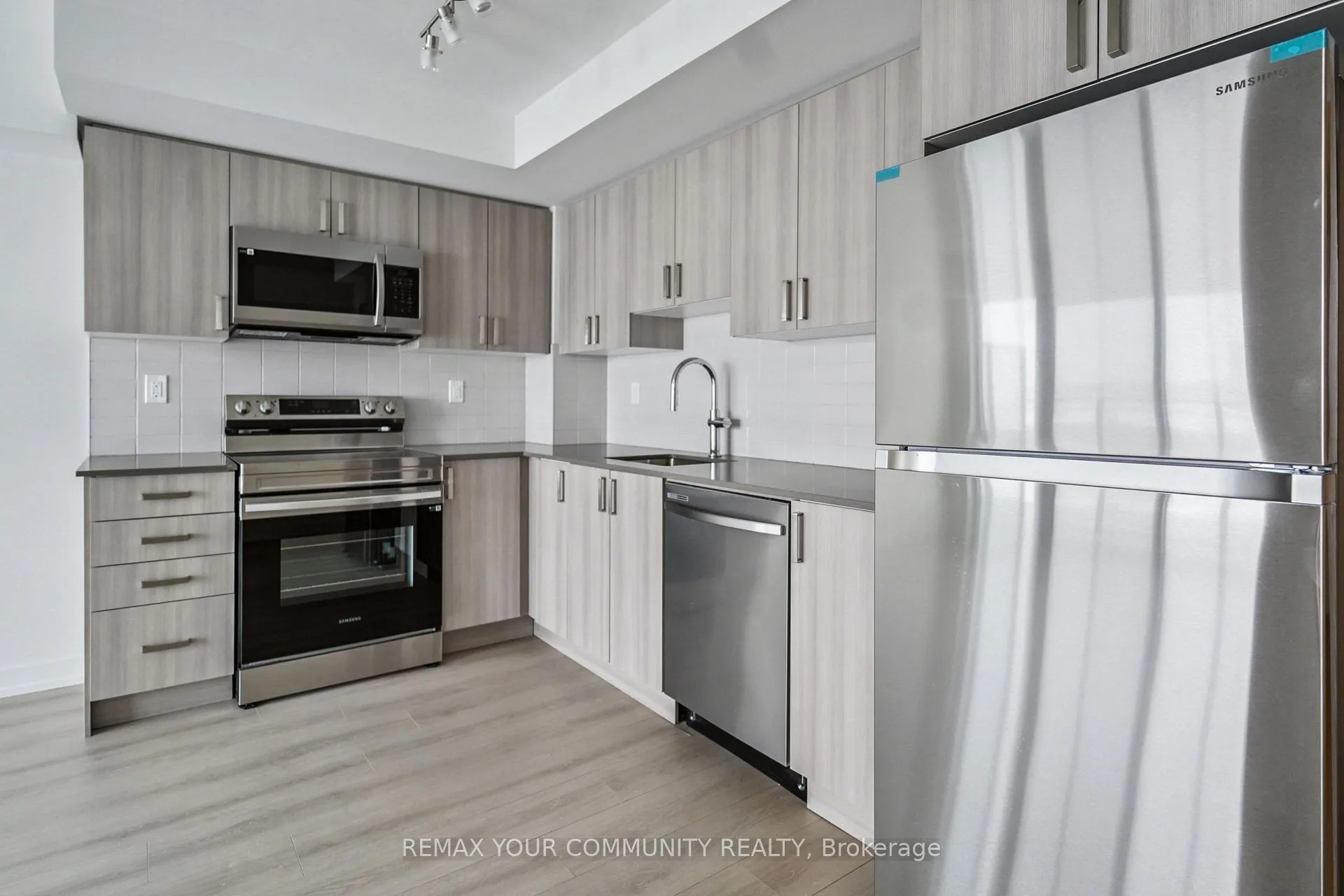 Photo 18 of Unit 416, 1435 Celebration Drive, Pickering, Bay Ridges — HOMEH