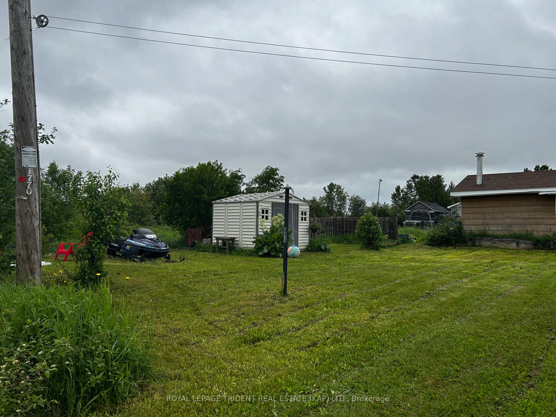 Photo 5 of 35 Brunelle Road S, Kapuskasing — HOMEH