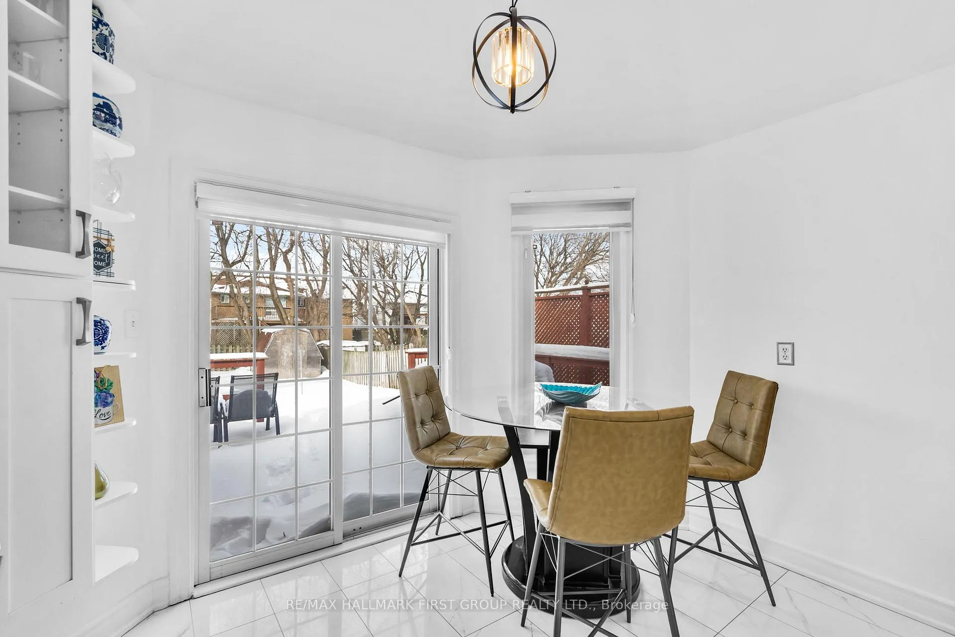 Photo 9 of 99 Turnberry Crescent, Clarington, Courtice — HOMEH
