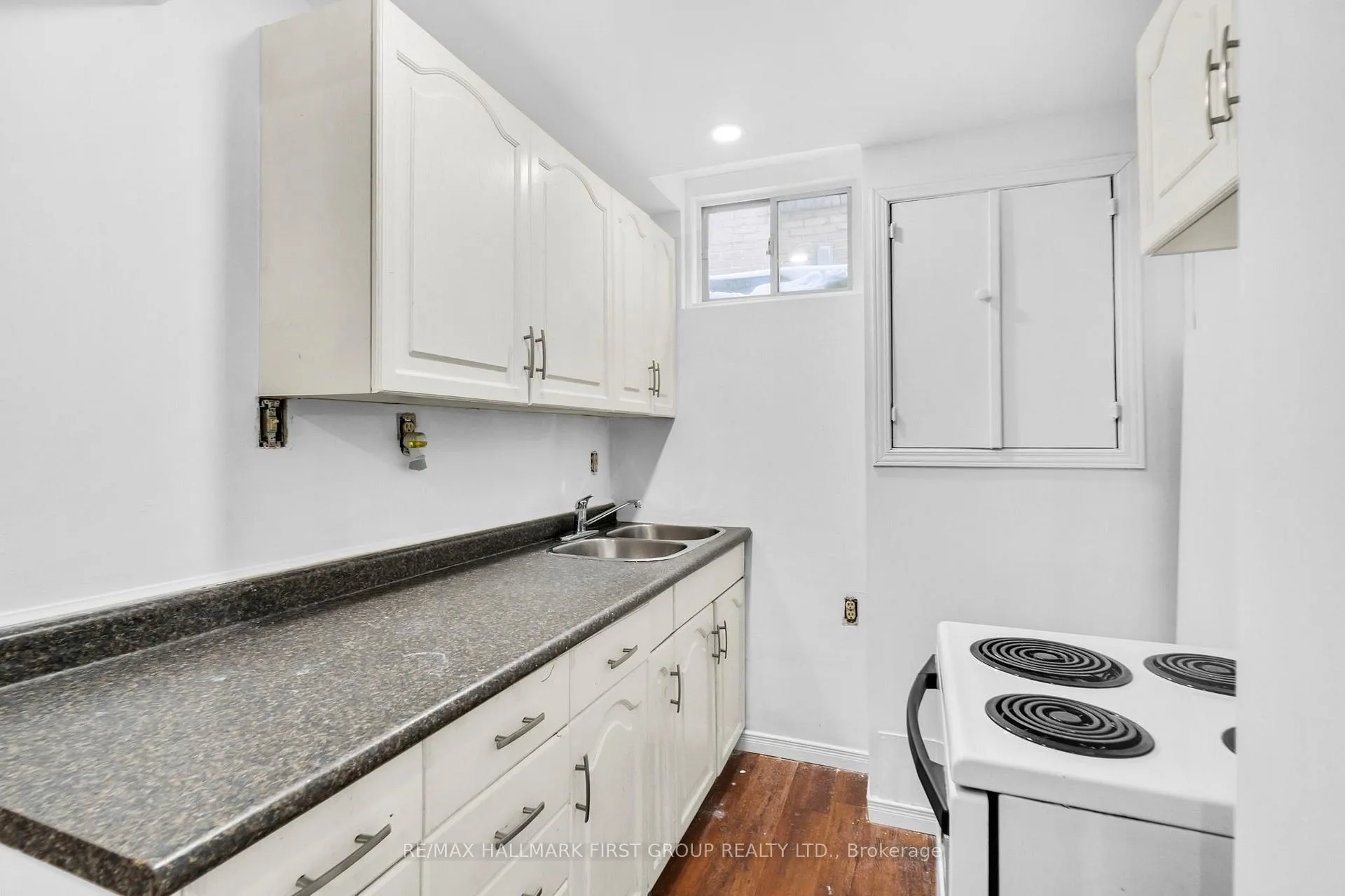 Photo 31 of 99 Turnberry Crescent, Clarington, Courtice — HOMEH