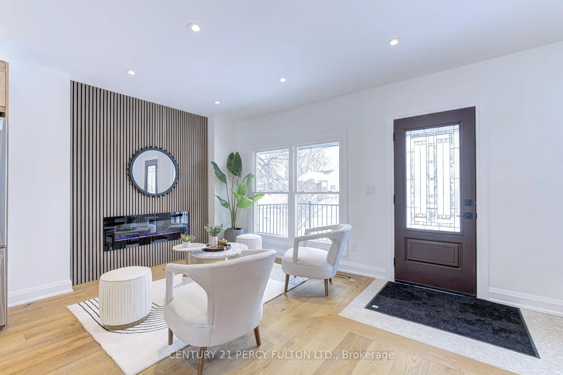 Photo 5 of 21 Nelson Avenue, Ajax, Central — HOMEH