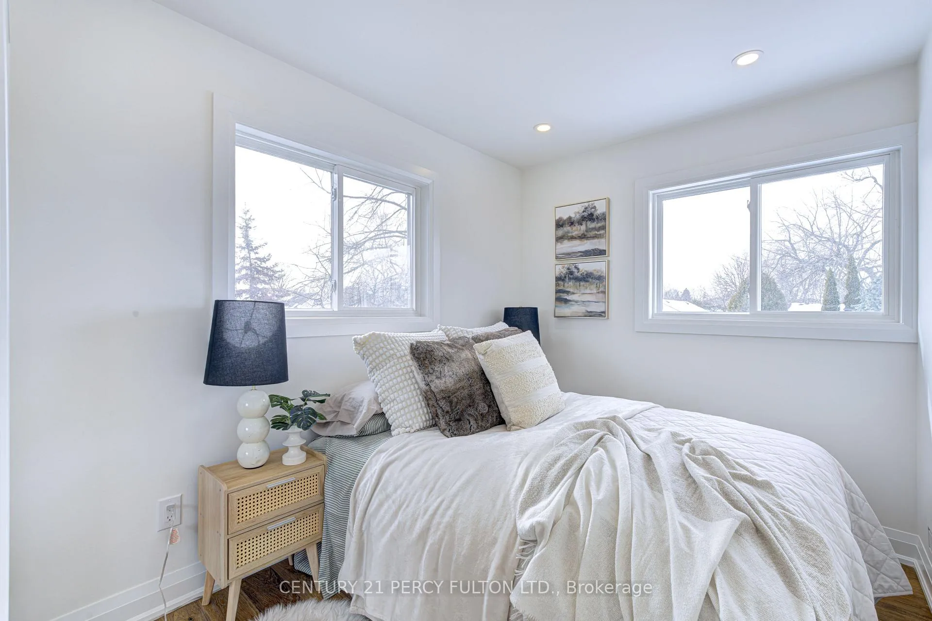 Photo 32 of 21 Nelson Avenue, Ajax, Central — HOMEH