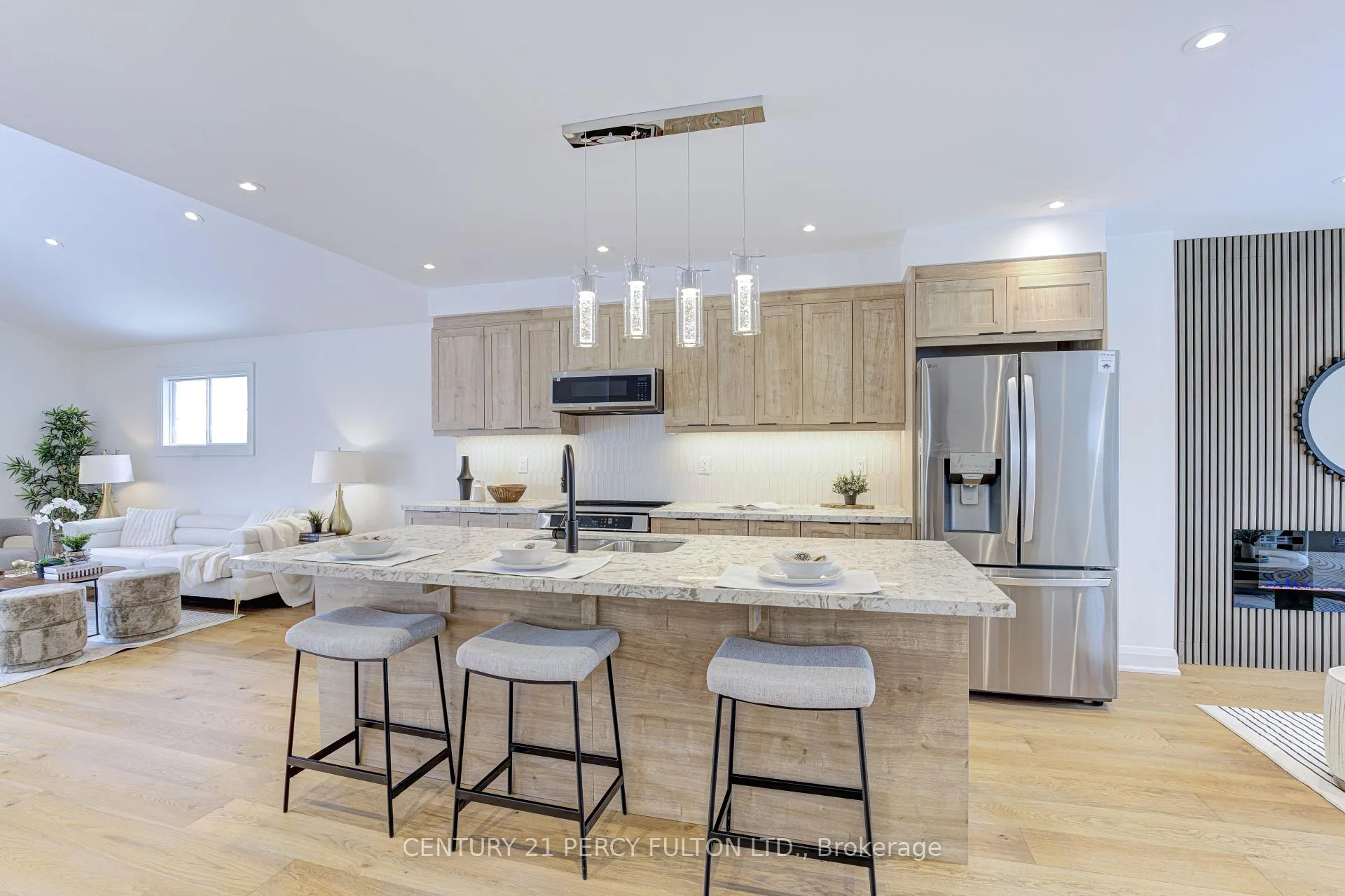 Photo 50 of 21 Nelson Avenue, Ajax, Central — HOMEH