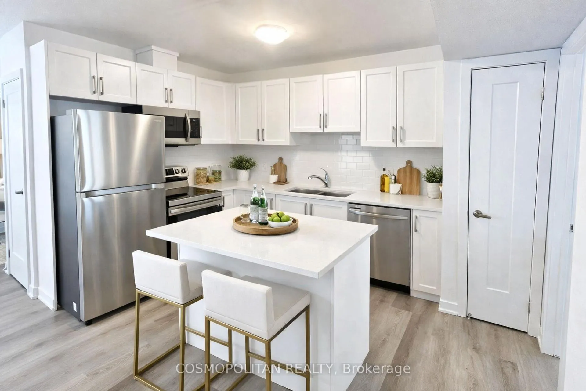 Photo 4 of Unit 335, 4263 Fourth Avenue, Niagara Falls, Downtown — HOMEH