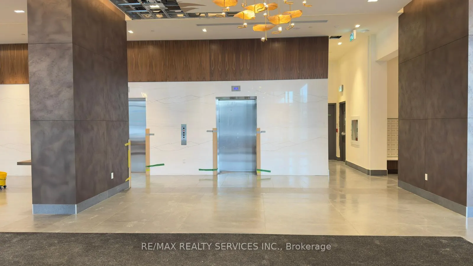 Photo 10 of Unit 2412, 27 Korda Gate, Vaughan, Concord — HOMEH