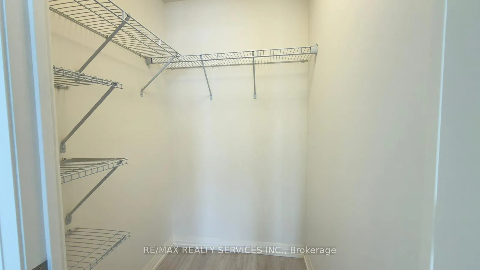 Photo 29 of Unit 2412, 27 Korda Gate, Vaughan, Concord — HOMEH