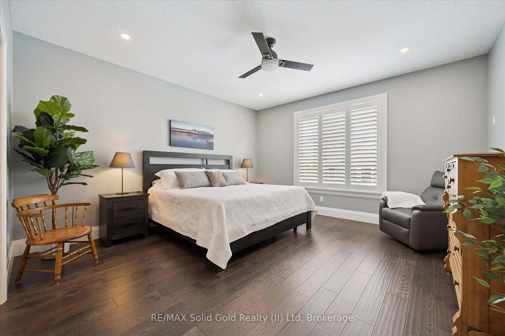 Photo 21 of 120 Village Road, Wellesley — HOMEH