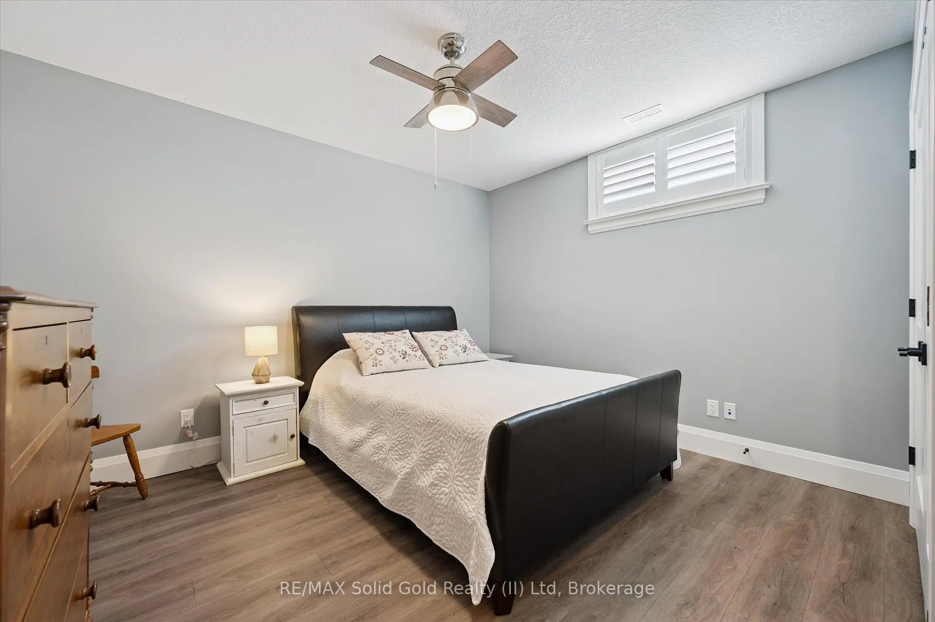 Photo 33 of 120 Village Road, Wellesley — HOMEH