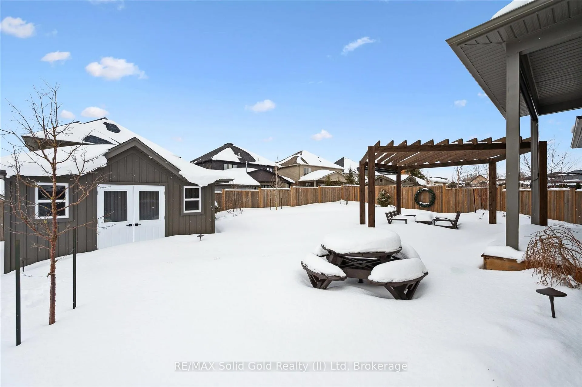 Photo 40 of 120 Village Road, Wellesley — HOMEH