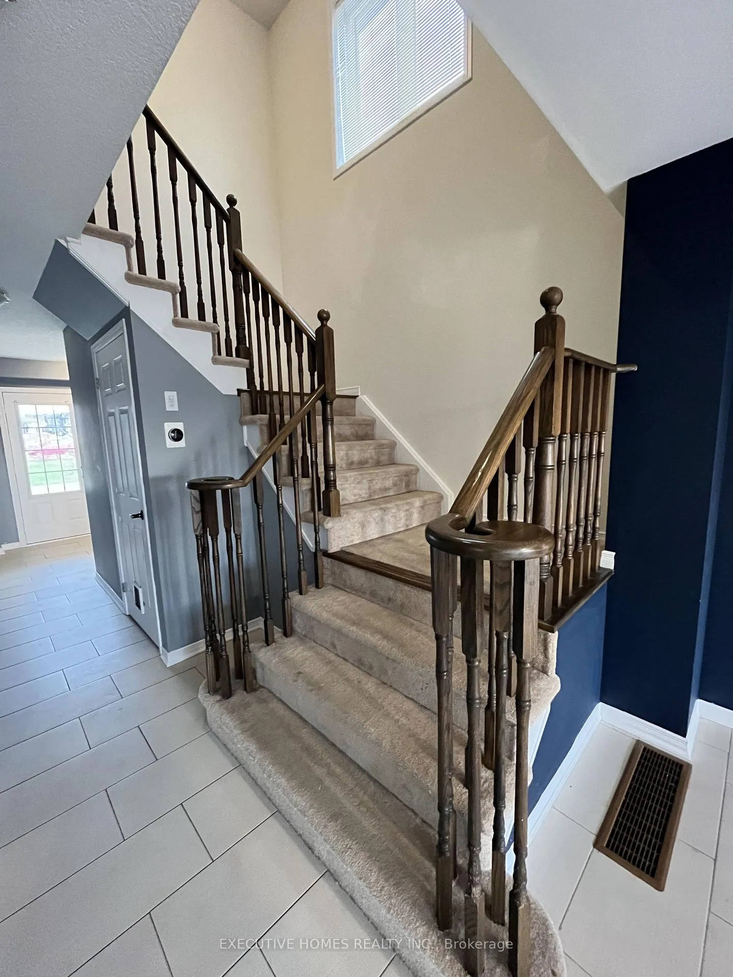 Photo 13 of 51 Thompson Road, Haldimand — HOMEH