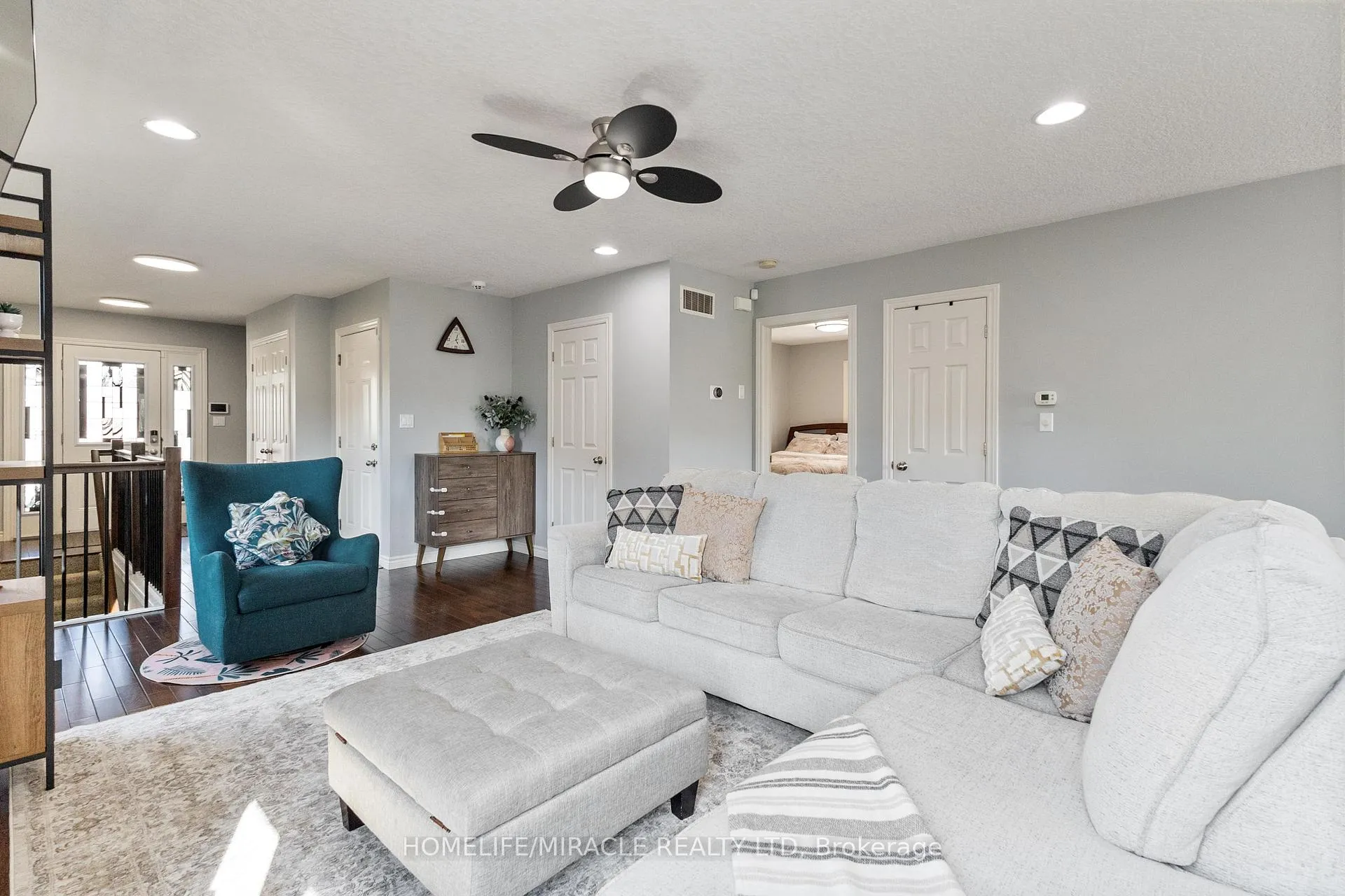 Photo 14 of Unit 2, 70 Tanoak Drive, London, North E — HOMEH