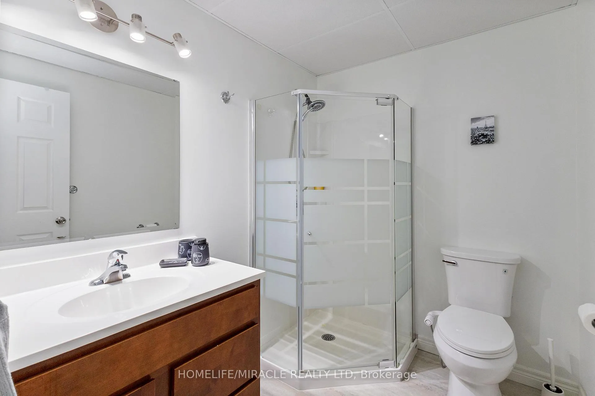 Photo 31 of Unit 2, 70 Tanoak Drive, London, North E — HOMEH