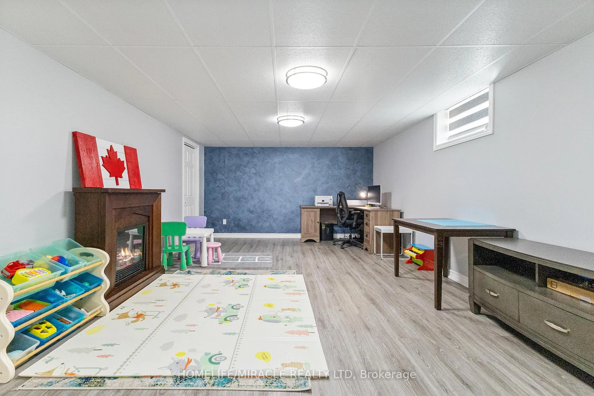 Photo 34 of Unit 2, 70 Tanoak Drive, London, North E — HOMEH