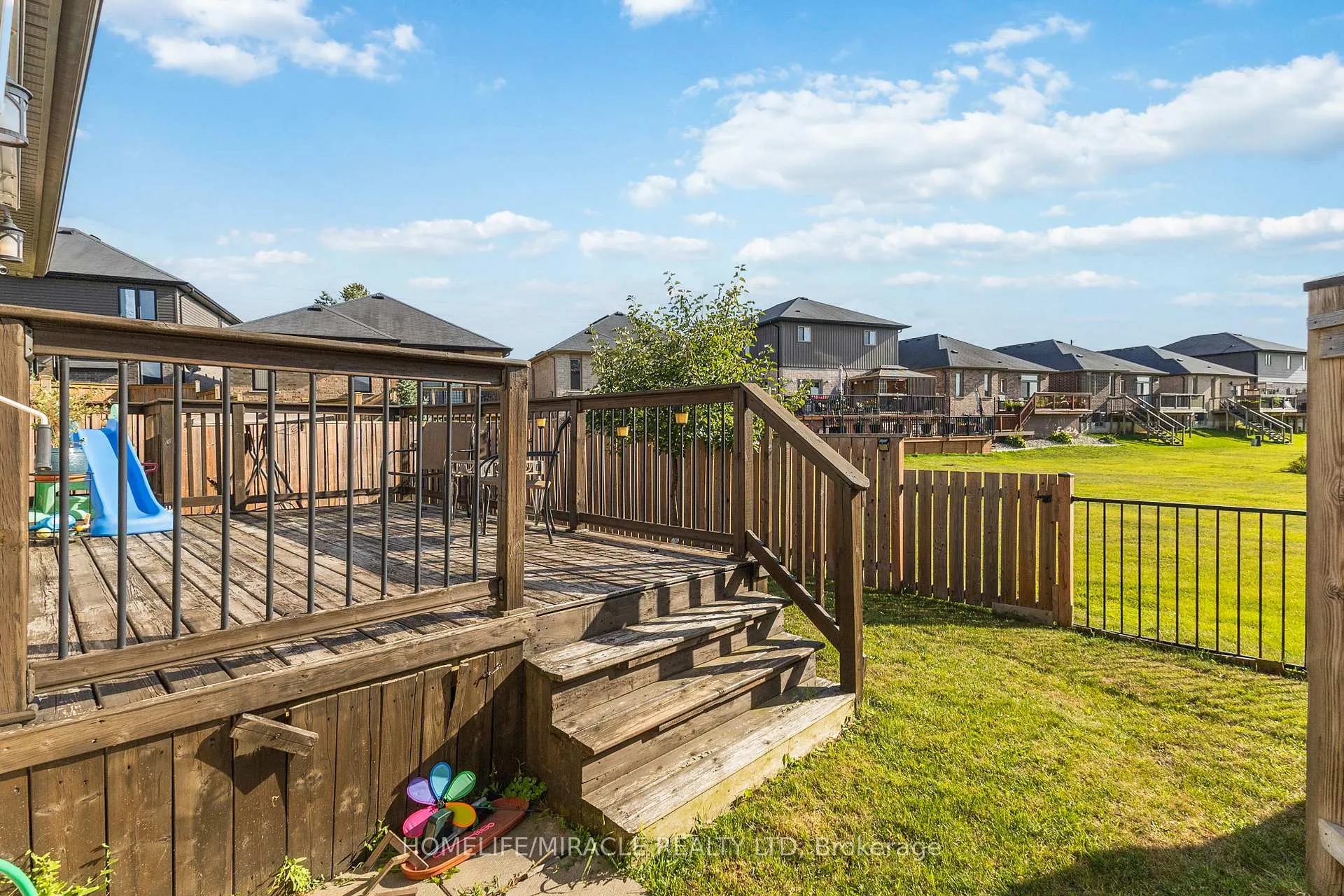 Photo 40 of Unit 2, 70 Tanoak Drive, London, North E — HOMEH