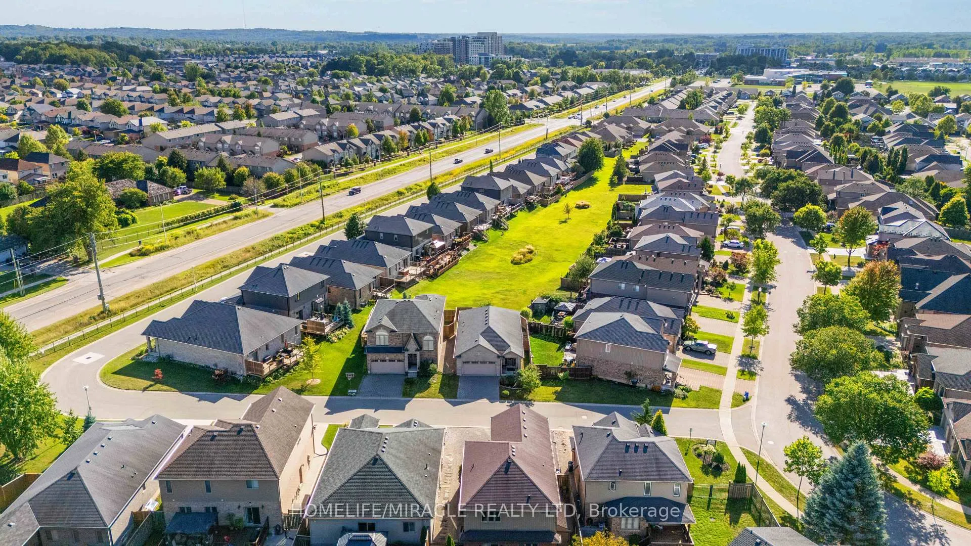 Photo 46 of Unit 2, 70 Tanoak Drive, London, North E — HOMEH