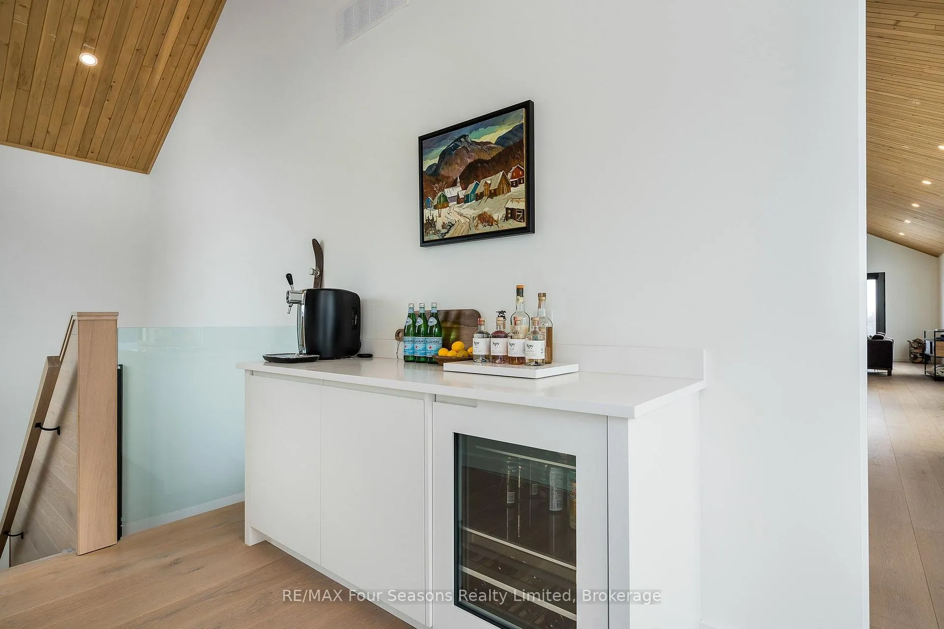 Photo 37 of 126 Courchevel Crescent, Blue Mountains — HOMEH