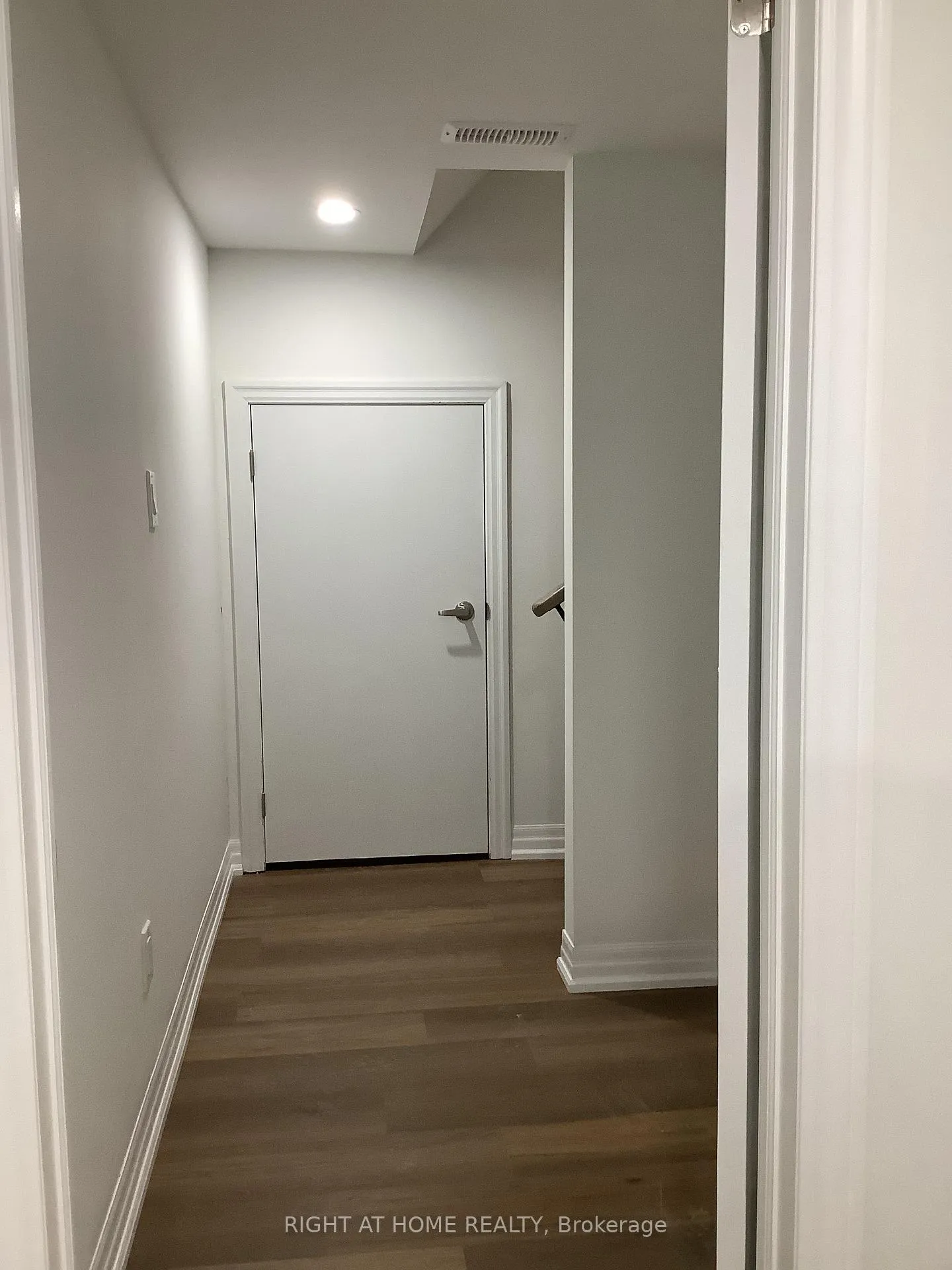 Photo 4 of Unit Basement, 14 Connell Drive, Georgina, Keswick North — HOMEH