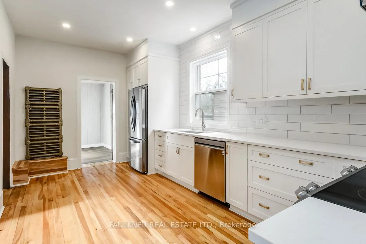 Photo 16 of 724 Echo Drive, Ottawa, Old Ottawa South — HOMEH