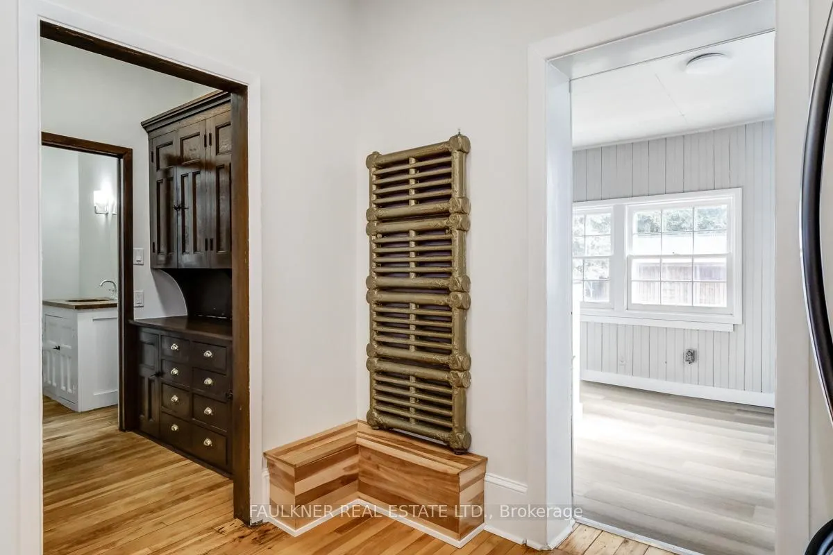 Photo 18 of 724 Echo Drive, Ottawa, Old Ottawa South — HOMEH