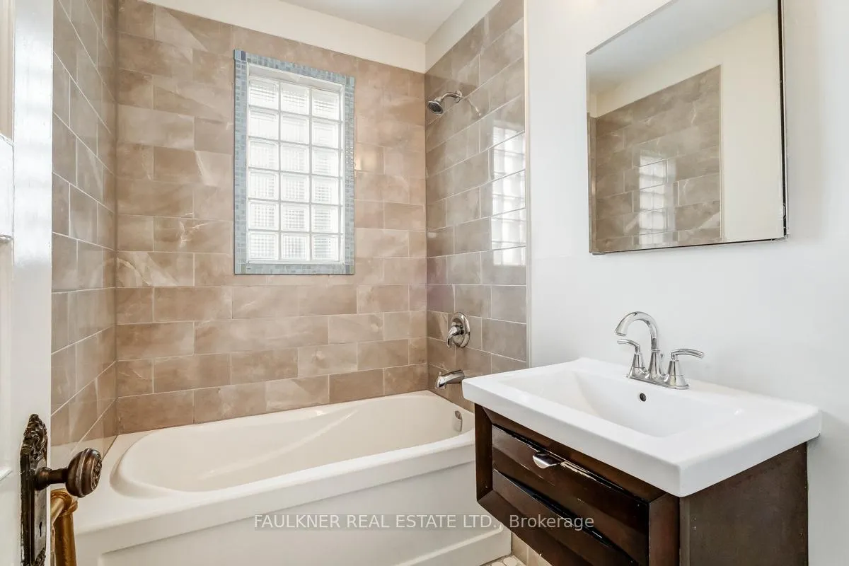 Photo 38 of 724 Echo Drive, Ottawa, Old Ottawa South — HOMEH