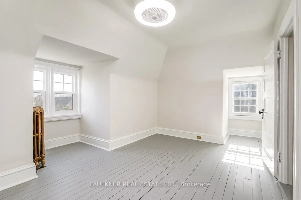 Photo 39 of 724 Echo Drive, Ottawa, Old Ottawa South — HOMEH