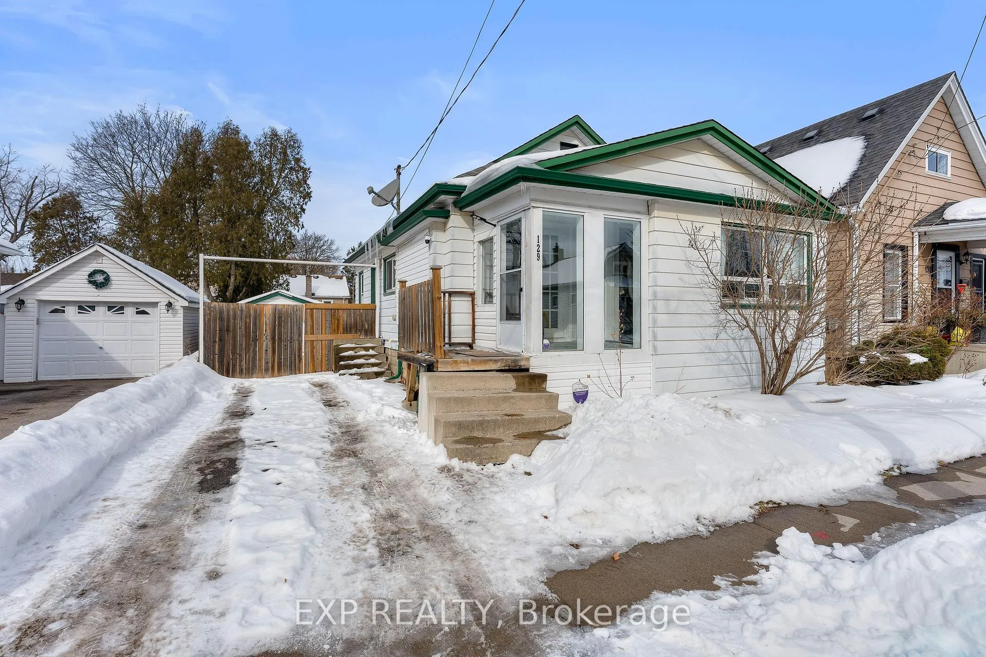 Photo 2 of 129 Beech Street, St. Catharines, Downtown — HOMEH