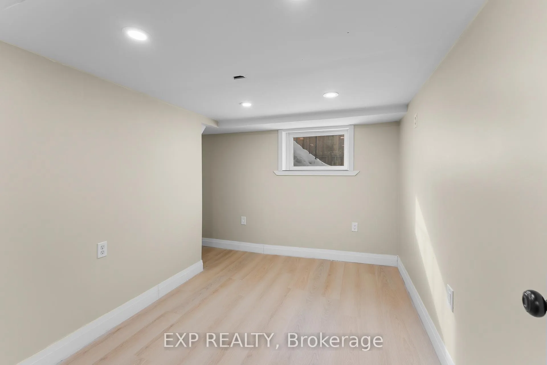 Photo 24 of 129 Beech Street, St. Catharines, Downtown — HOMEH