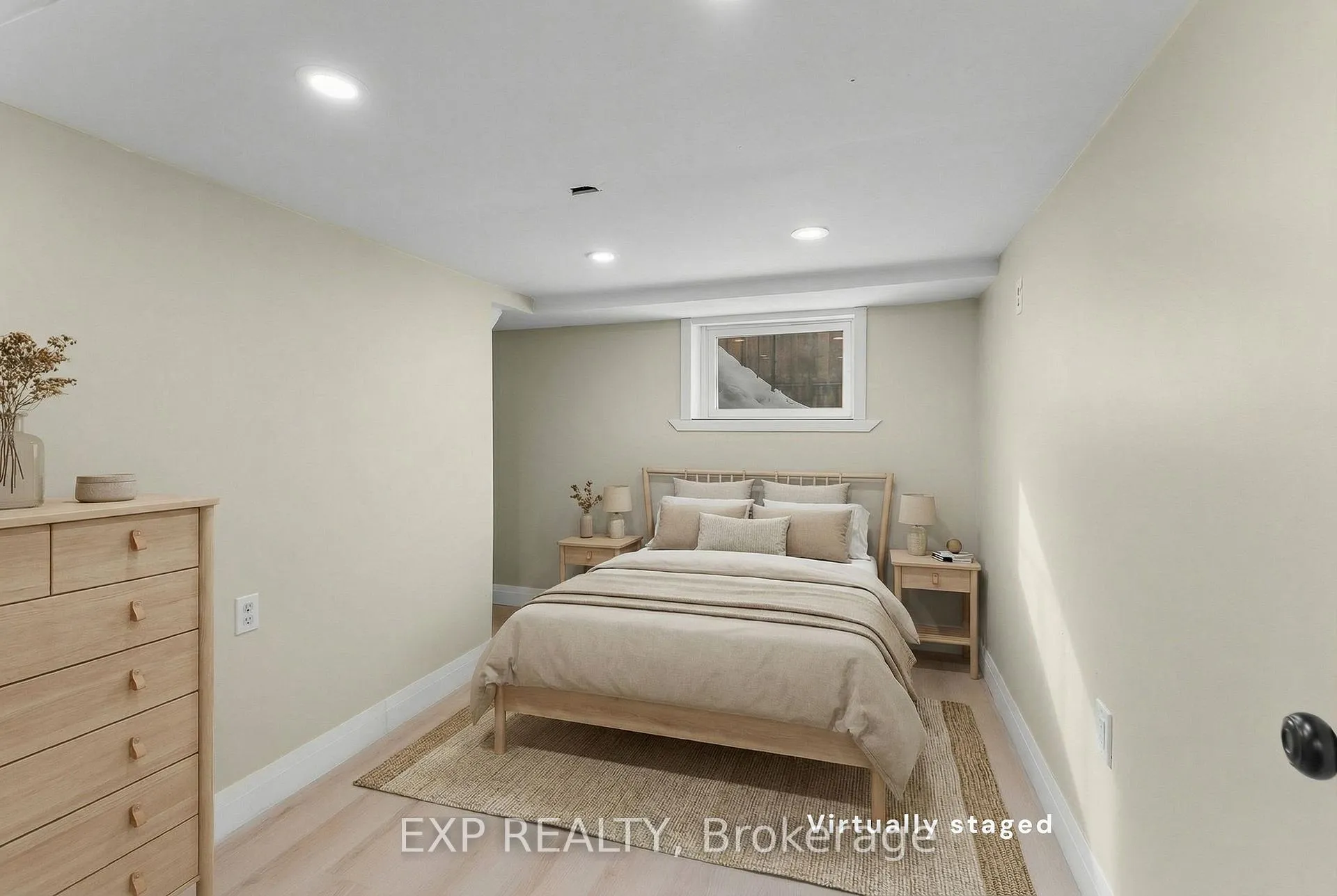 Photo 25 of 129 Beech Street, St. Catharines, Downtown — HOMEH