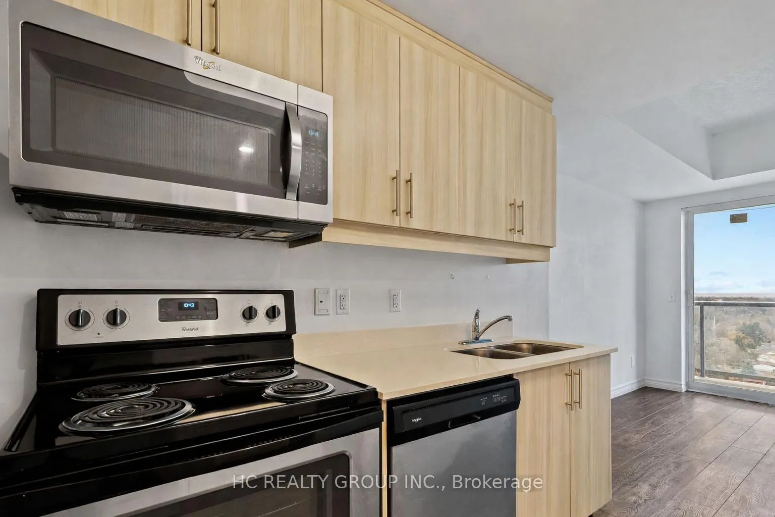 Photo 4 of Unit 1602, 158 king Street, Waterloo — HOMEH