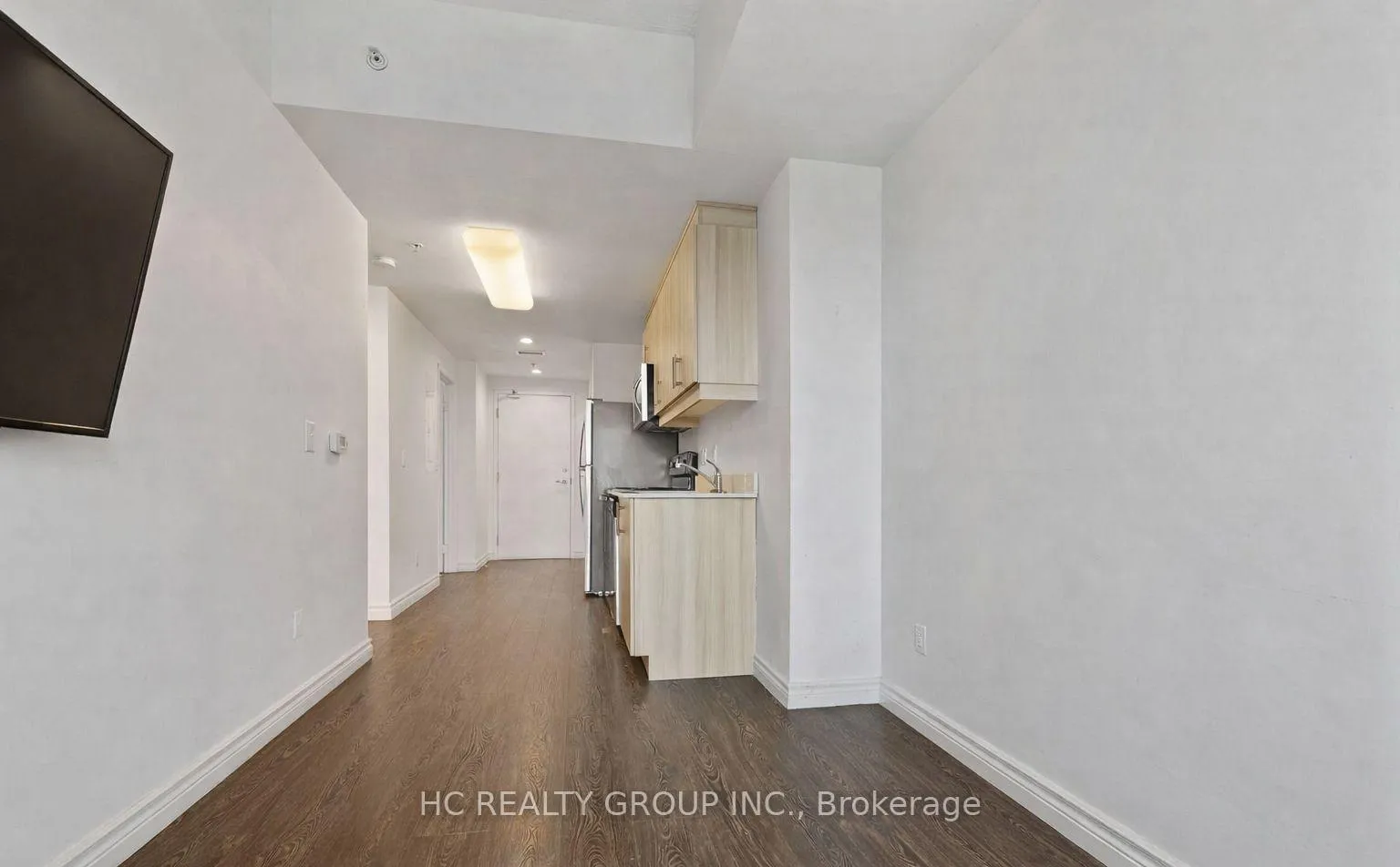Photo 5 of Unit 1602, 158 king Street, Waterloo — HOMEH