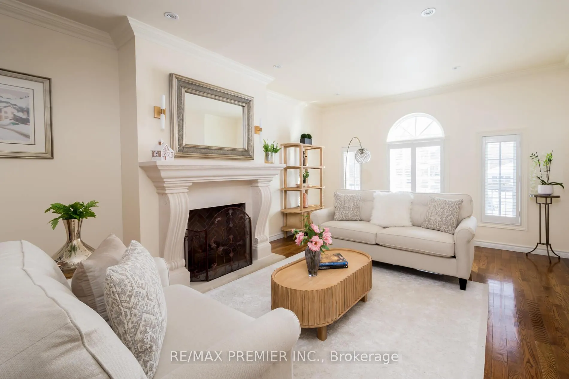 Photo 7 of 128 Clarence Street, Vaughan, West Woodbridge — HOMEH