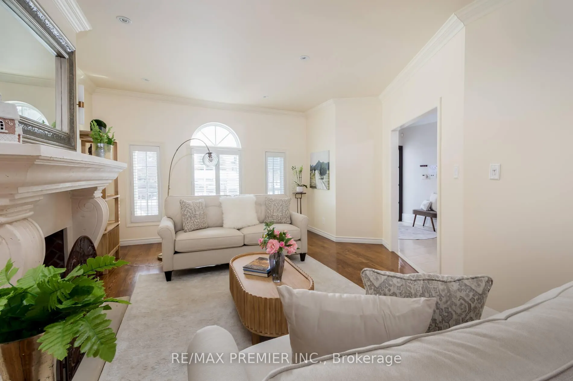 Photo 8 of 128 Clarence Street, Vaughan, West Woodbridge — HOMEH