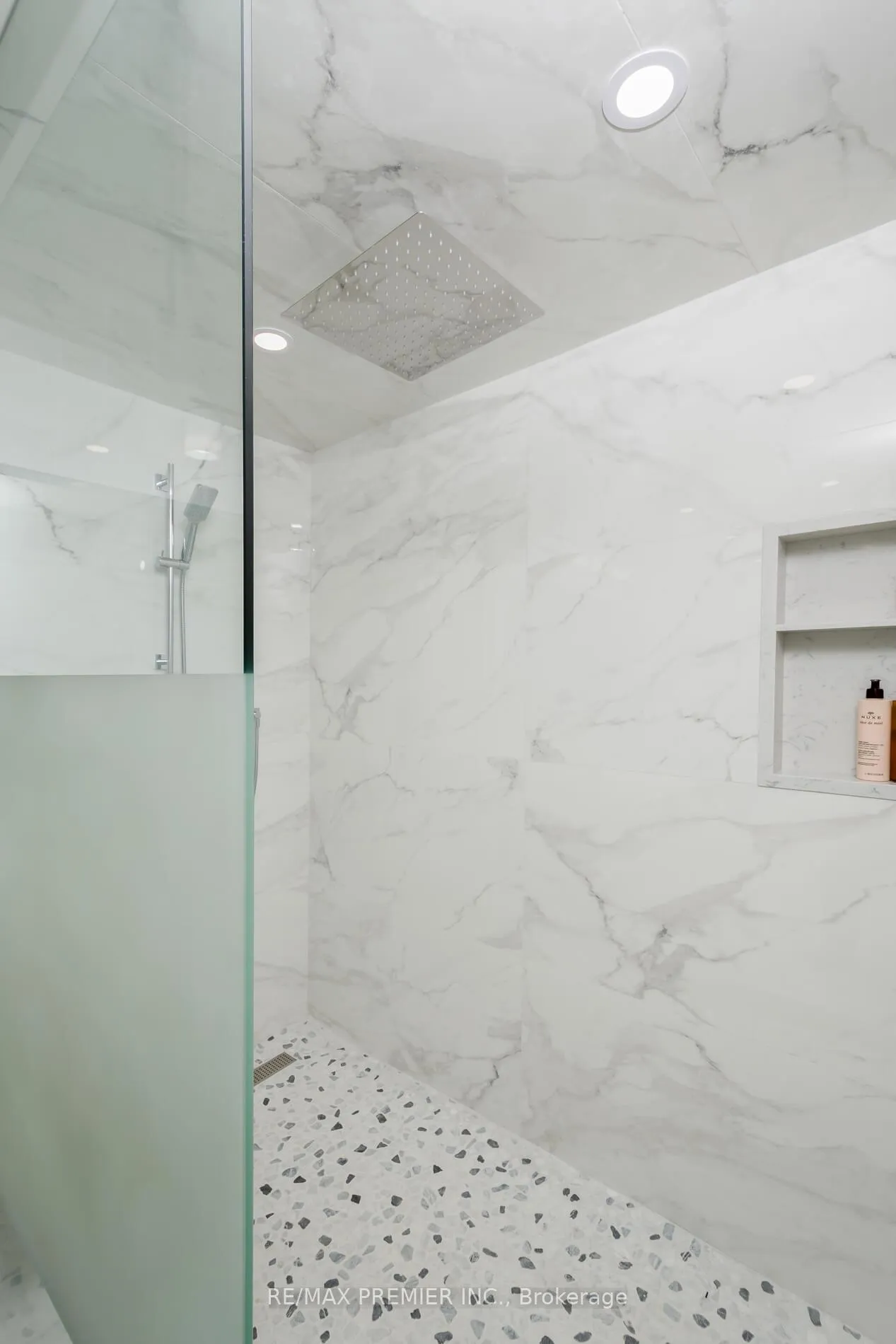 Photo 26 of 128 Clarence Street, Vaughan, West Woodbridge — HOMEH