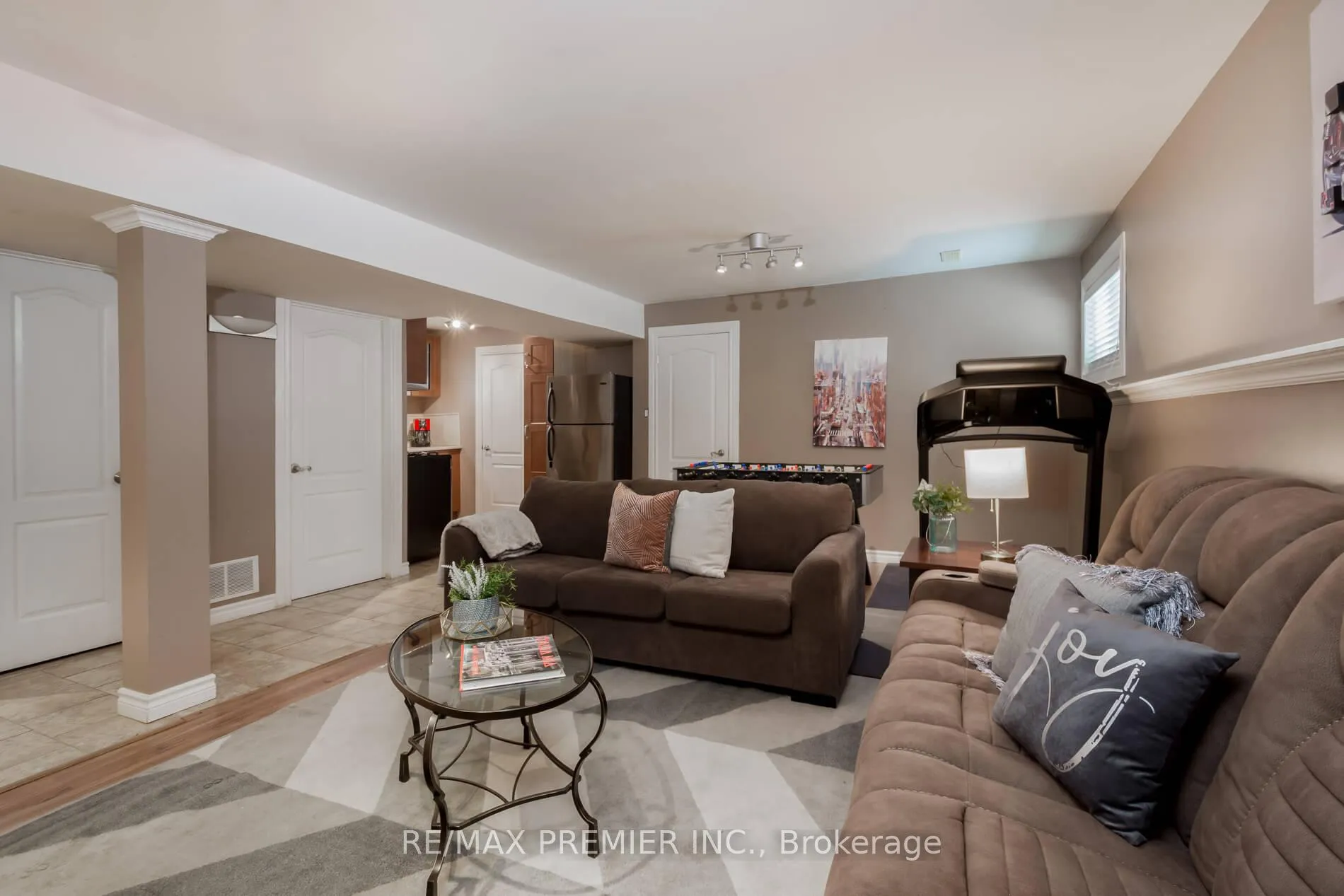 Photo 36 of 128 Clarence Street, Vaughan, West Woodbridge — HOMEH
