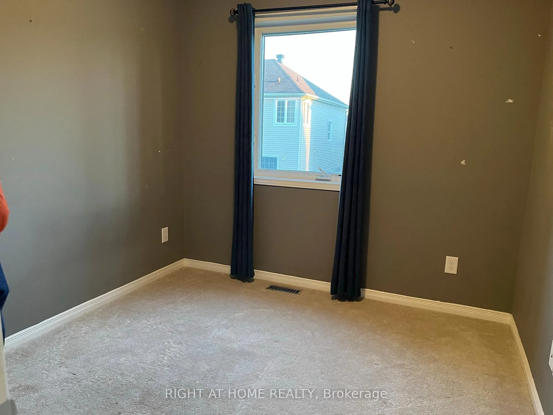 Photo 22 of 39 Dundalk Private, Ottawa, Barrhaven - Stonebridge — HOMEH