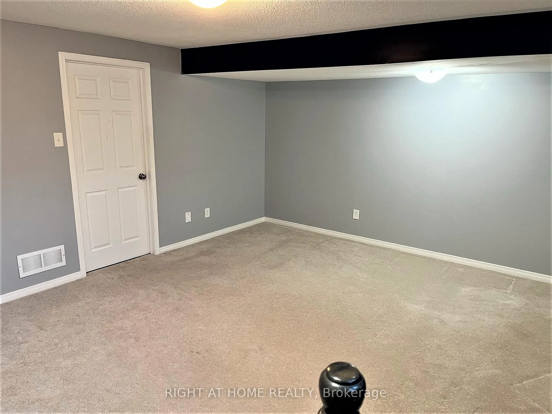 Photo 25 of 39 Dundalk Private, Ottawa, Barrhaven - Stonebridge — HOMEH