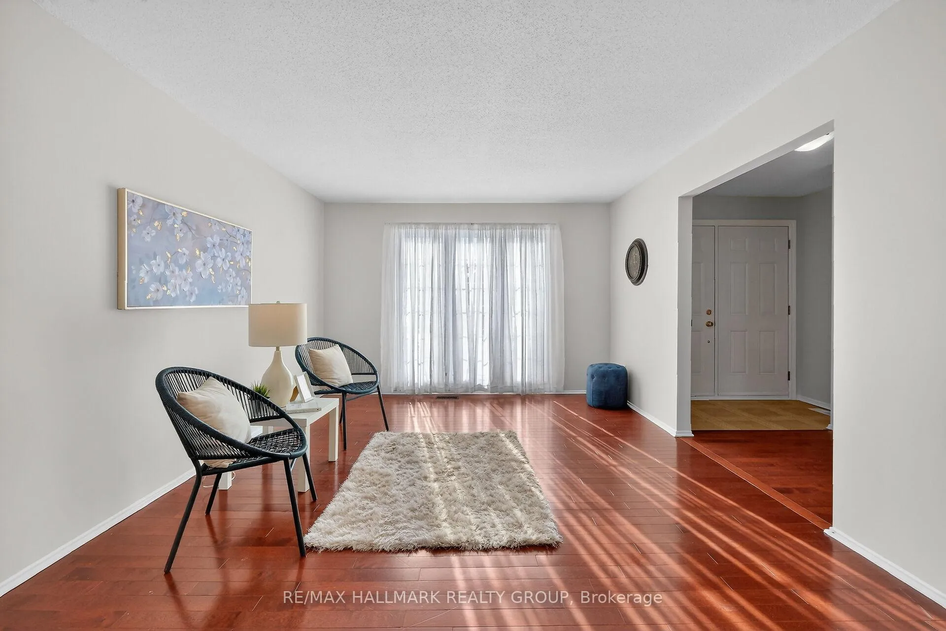 Photo 6 of Unit 111, 1061 Meadowlands Drive, Ottawa, Carleton Square — HOMEH