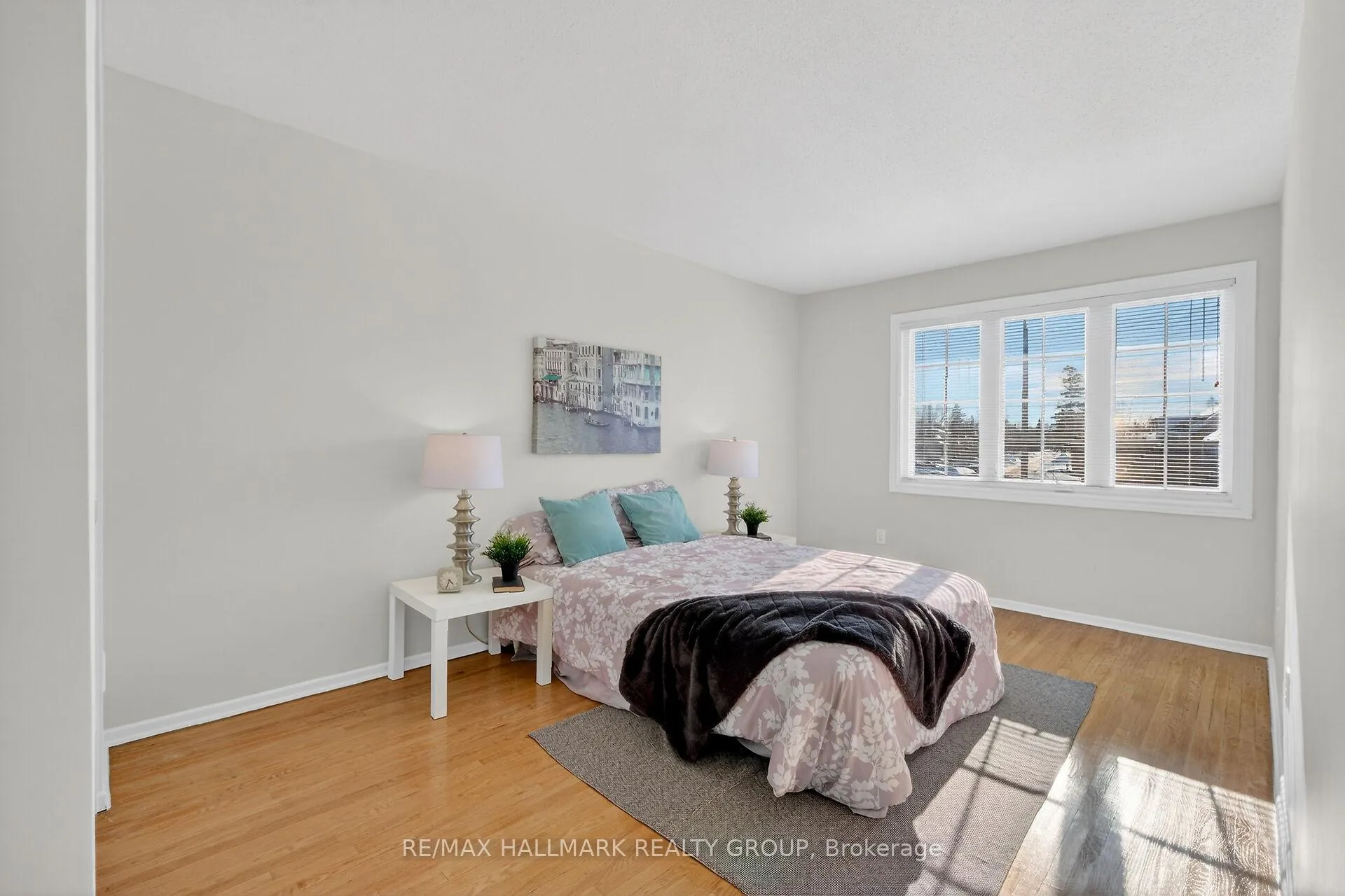 Photo 25 of Unit 111, 1061 Meadowlands Drive, Ottawa, Carleton Square — HOMEH