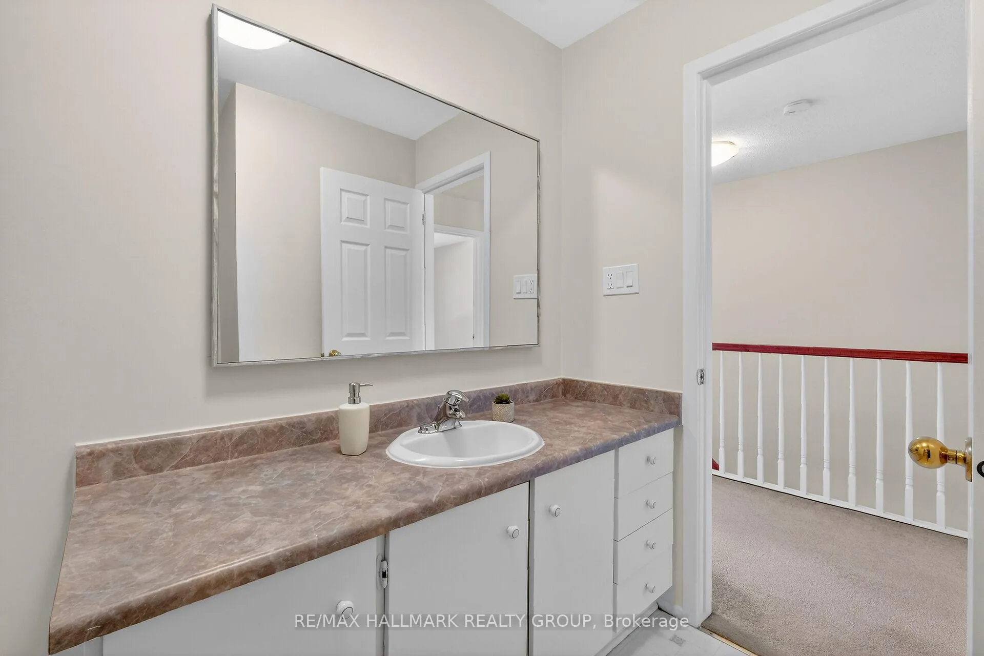 Photo 30 of Unit 111, 1061 Meadowlands Drive, Ottawa, Carleton Square — HOMEH