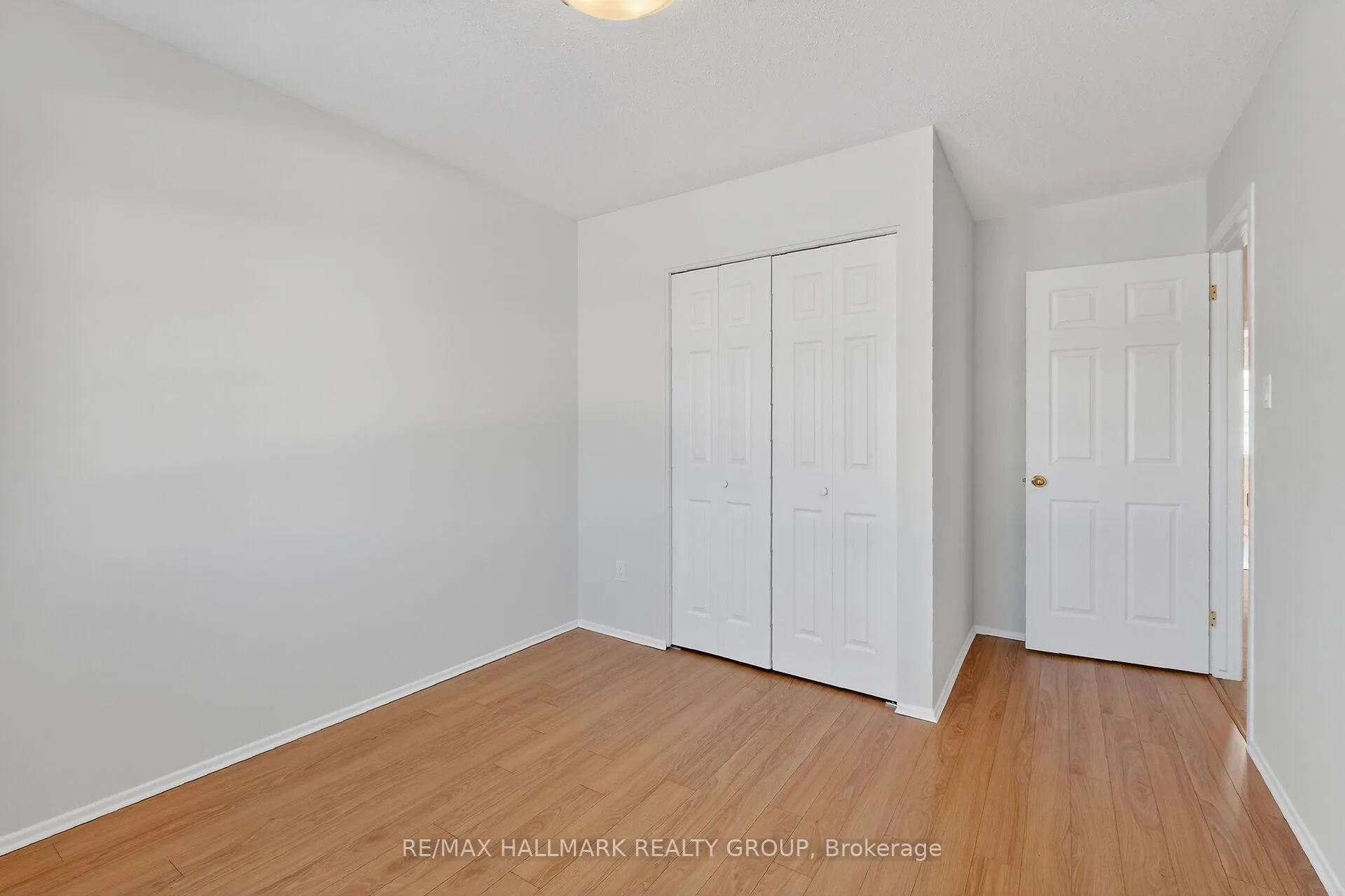 Photo 36 of Unit 111, 1061 Meadowlands Drive, Ottawa, Carleton Square — HOMEH