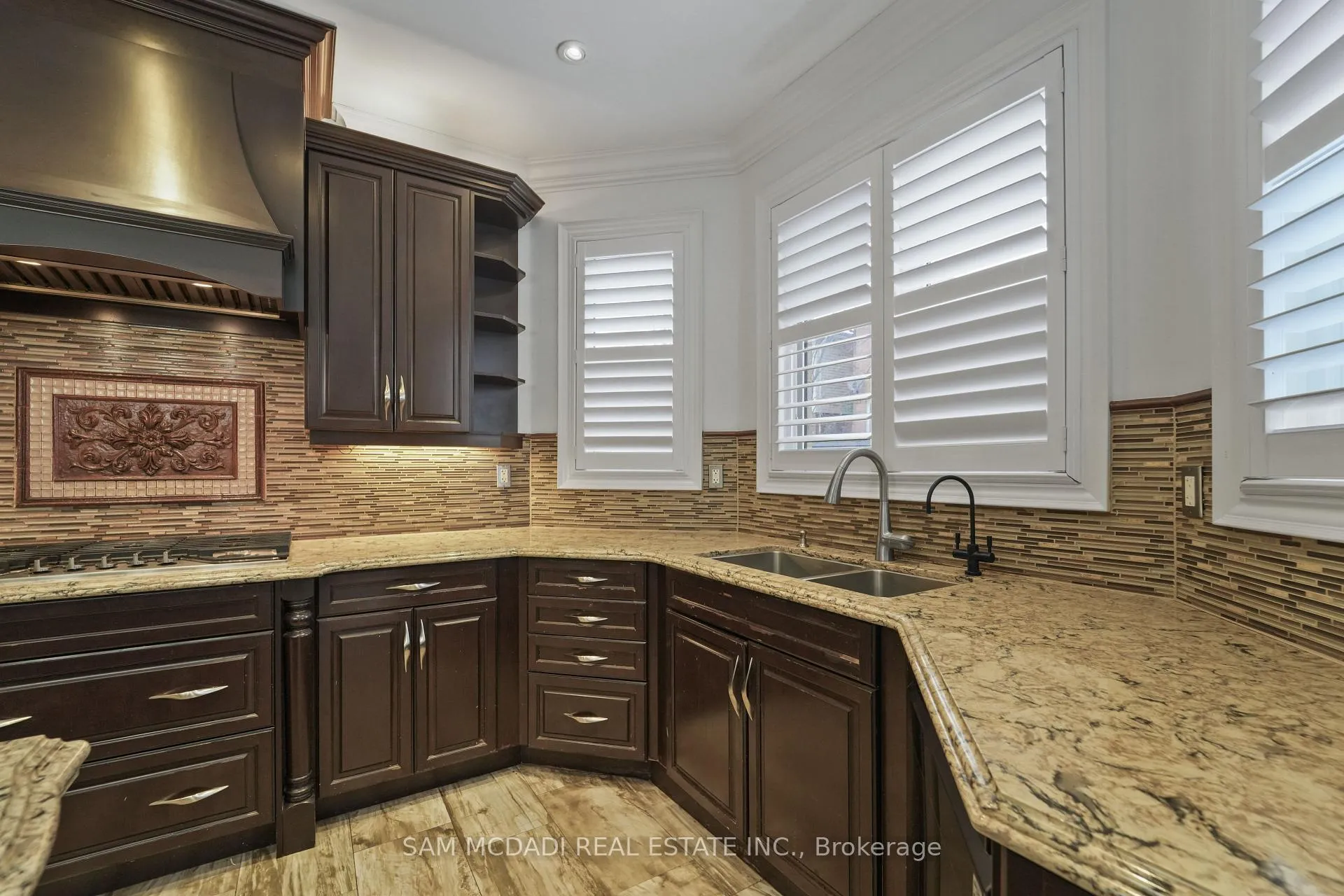 Photo 14 of Unit Upper, 424 Tonelli Lane, Milton, Harrison — HOMEH