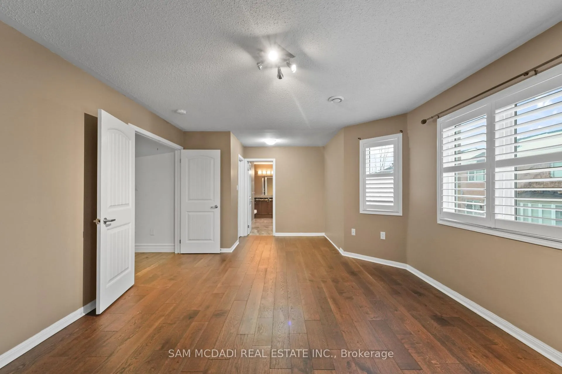 Photo 22 of Unit Upper, 424 Tonelli Lane, Milton, Harrison — HOMEH