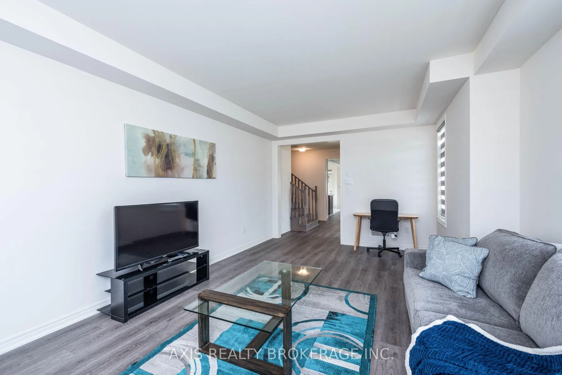 Photo 14 of 43 Silver Meadow Gardens, Hamilton, Waterdown — HOMEH