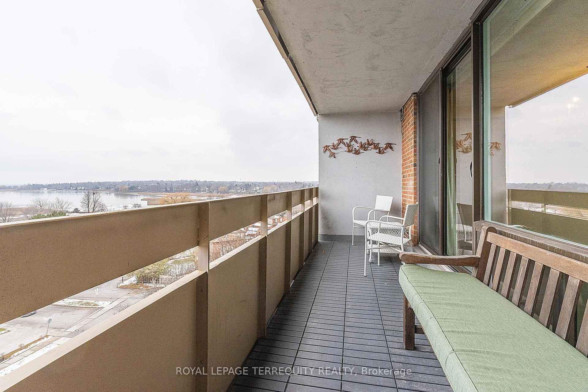 Photo 10 of Unit 807, 1210 Radom Street, Pickering, Bay Ridges — HOMEH