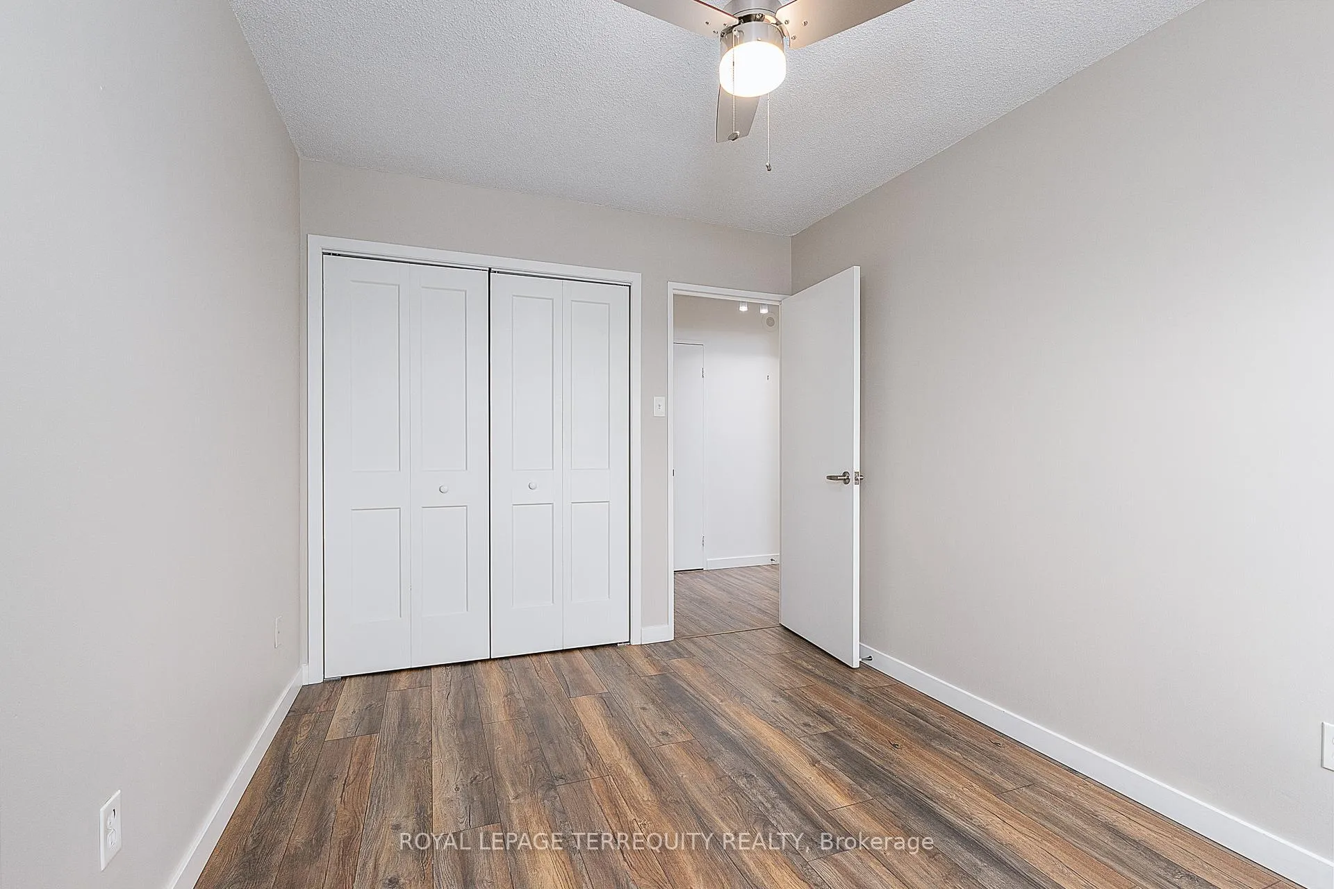 Photo 12 of Unit 807, 1210 Radom Street, Pickering, Bay Ridges — HOMEH