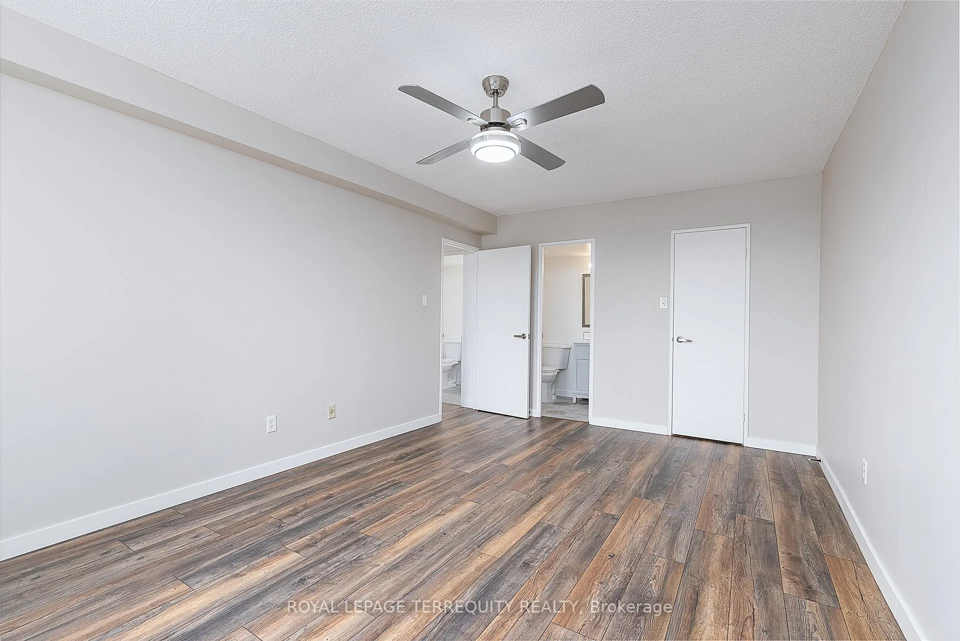 Photo 17 of Unit 807, 1210 Radom Street, Pickering, Bay Ridges — HOMEH