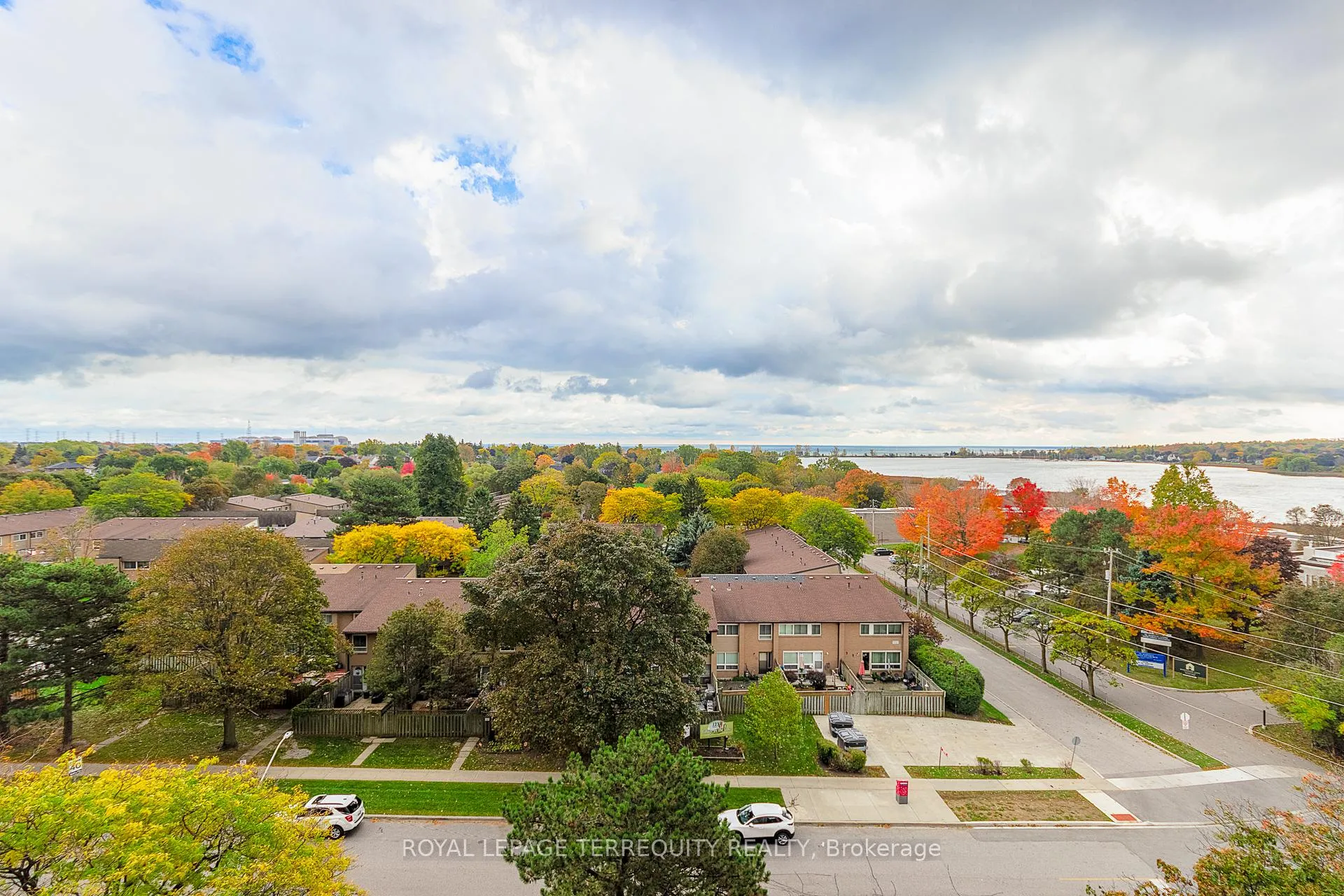Photo 1 of Unit 807, 1210 Radom Street, Pickering, Bay Ridges — HOMEH