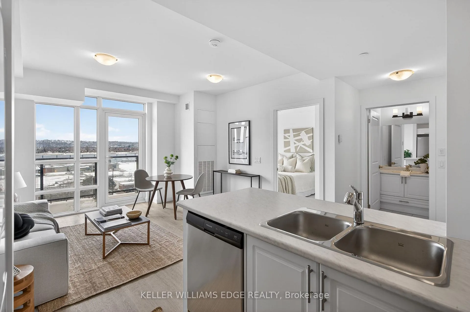 Photo 18 of 461 Green Road, Hamilton, Lakeshore — HOMEH
