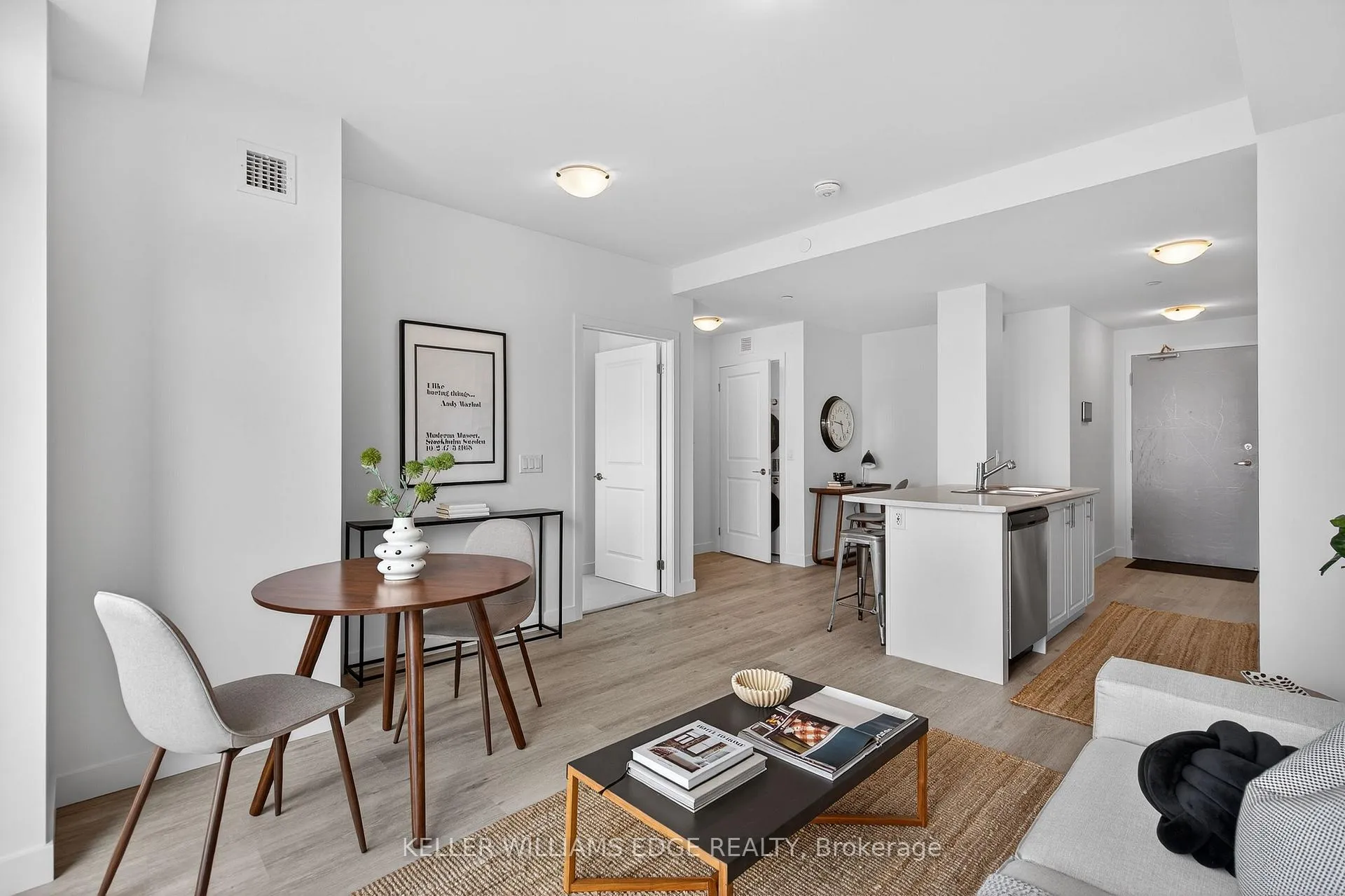 Photo 25 of 461 Green Road, Hamilton, Lakeshore — HOMEH